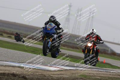 media/Nov-29-2025-TrackDaz (Sat) [[10ae2d9bce]]/A Group/Session 4 (Wheelie Bump)/